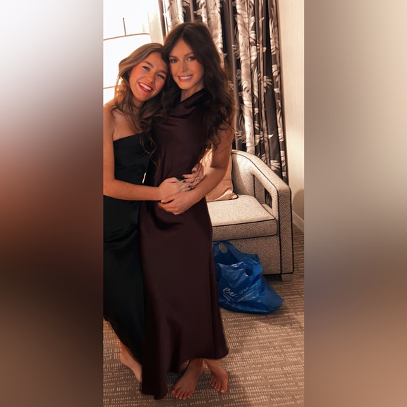 GIANNI BINI SATIN COWL NECK LOW BACK MIDI DRESS - Picture 3 of 3